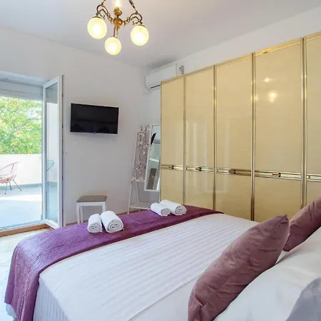 3 Bedroom In *